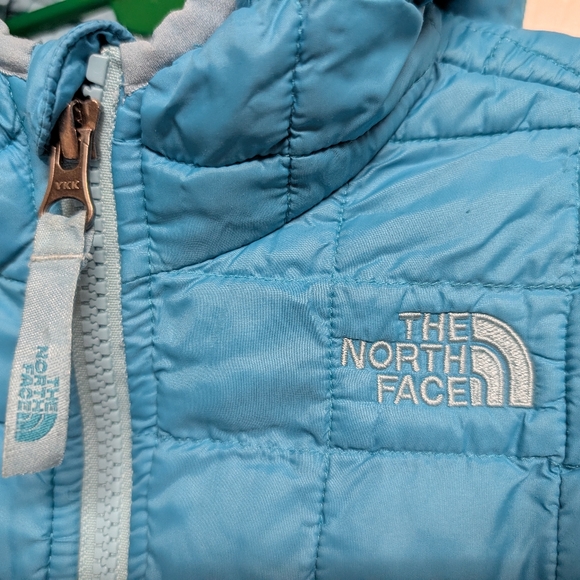 The North Face Toddler Girls 4T Thermoball Quilted Puffer Jacket Hood Teal Blue - Picture 7 of 7